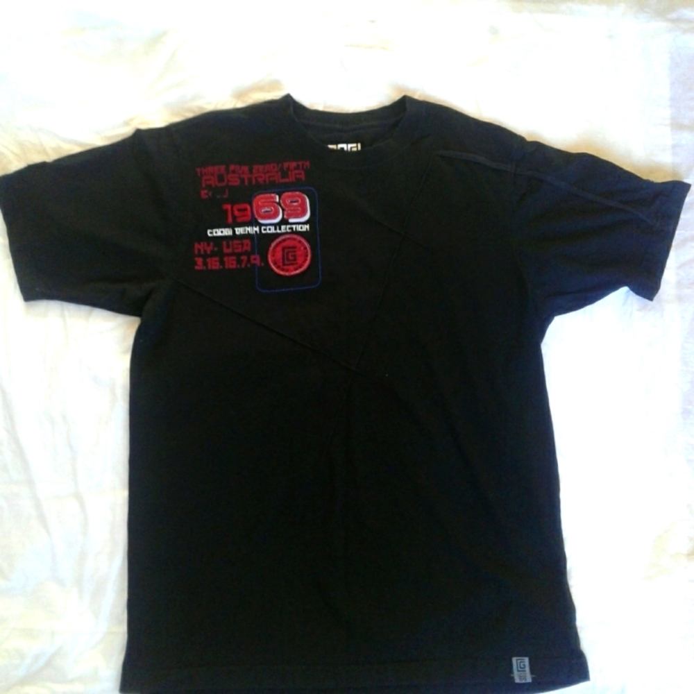 Men's large short sleeve tee shirt COOGI brand